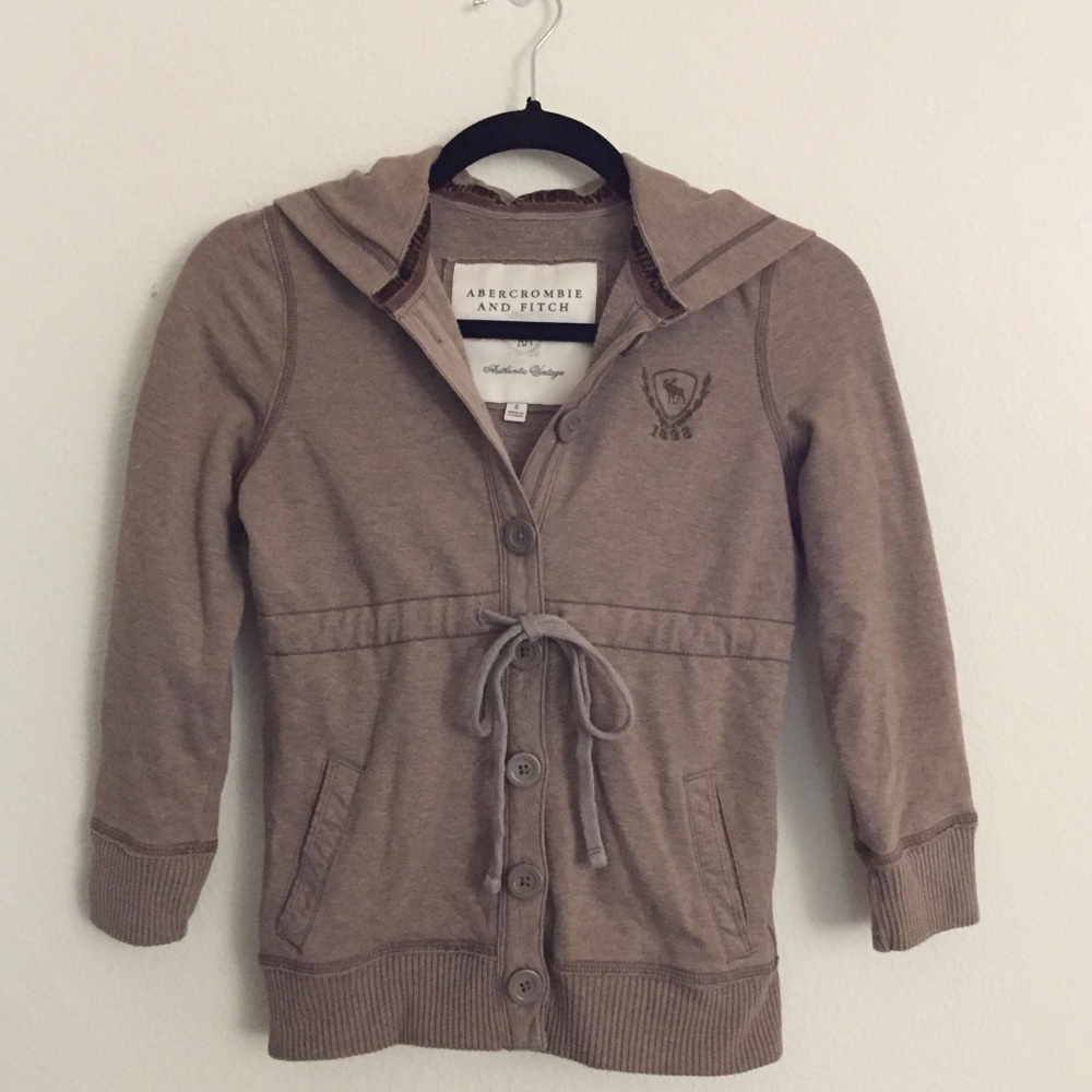 A&F soft heavy hoodie with crop sleeves